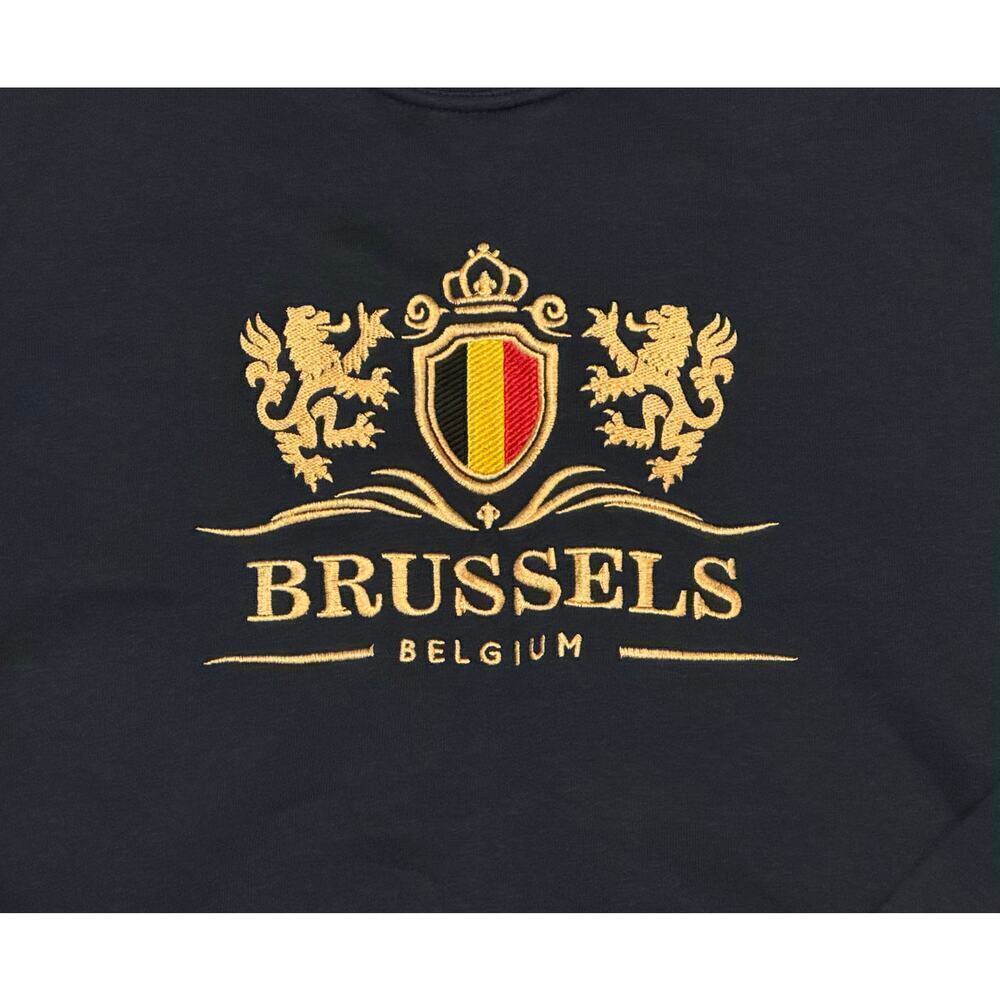 NWOT Brussels Belgium Men’s Navy Crewneck Sweatshirt Embroidered Size M​​​​​ - Picture 6 of 8